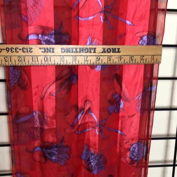 NWT Red Hat Society Oblong Scarf 100% Polyester Hand Wash - Picture 4 of 9